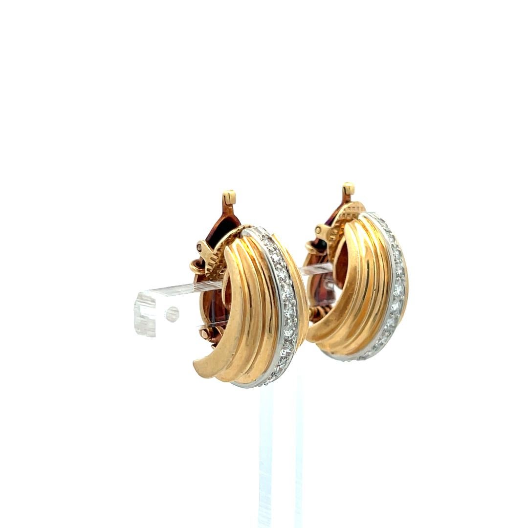 Boucles d'oreilles clips en or jaune 14 carats Cartier 0,80 carat diamant rond brillant en vente 1