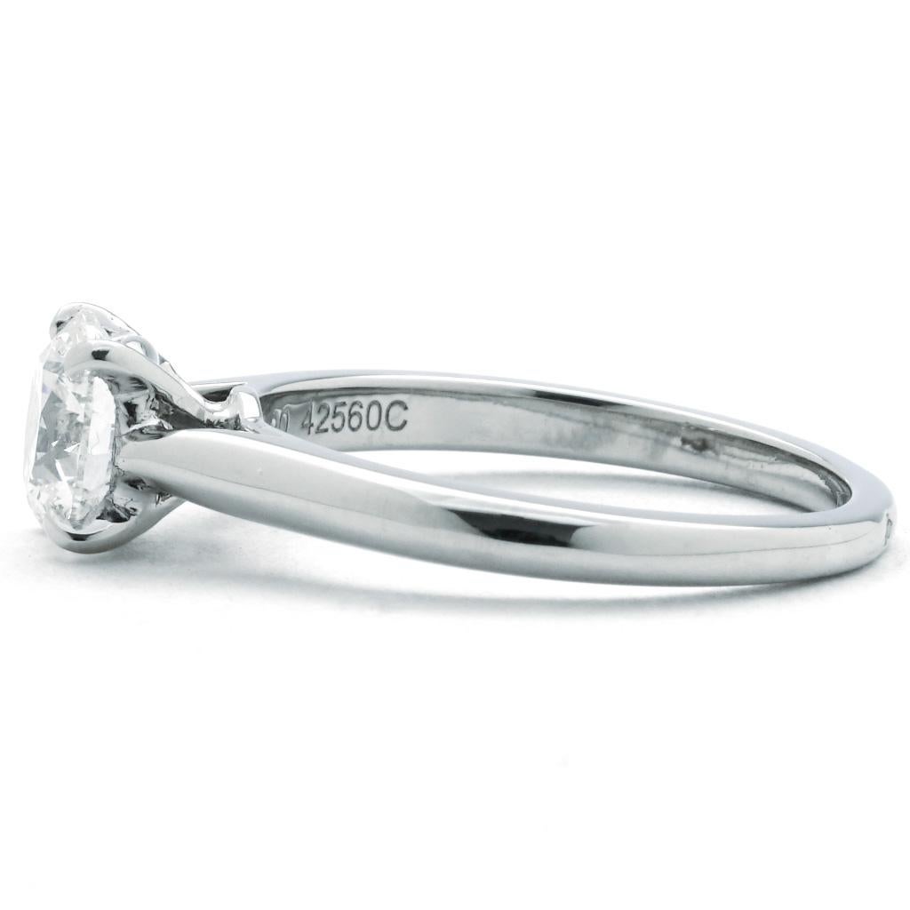 Round Cut Cartier 0.90 CT GVS1 Platinum Solitaire Engagement Ring (With Original COA) For Sale