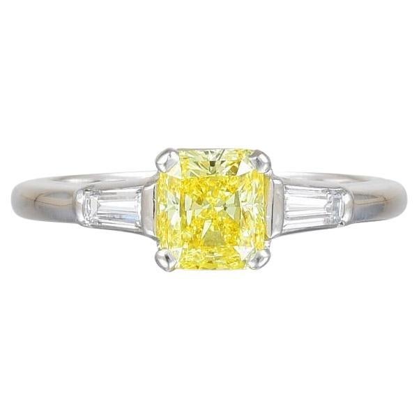 Cartier 0.91 Carat Fancy Vivid Yellow VS2 Diamond Platinum Engagement Ring