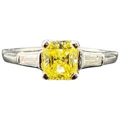 Cartier 0.91 Carat GIA Certified Fancy Vivid Diamond Ring