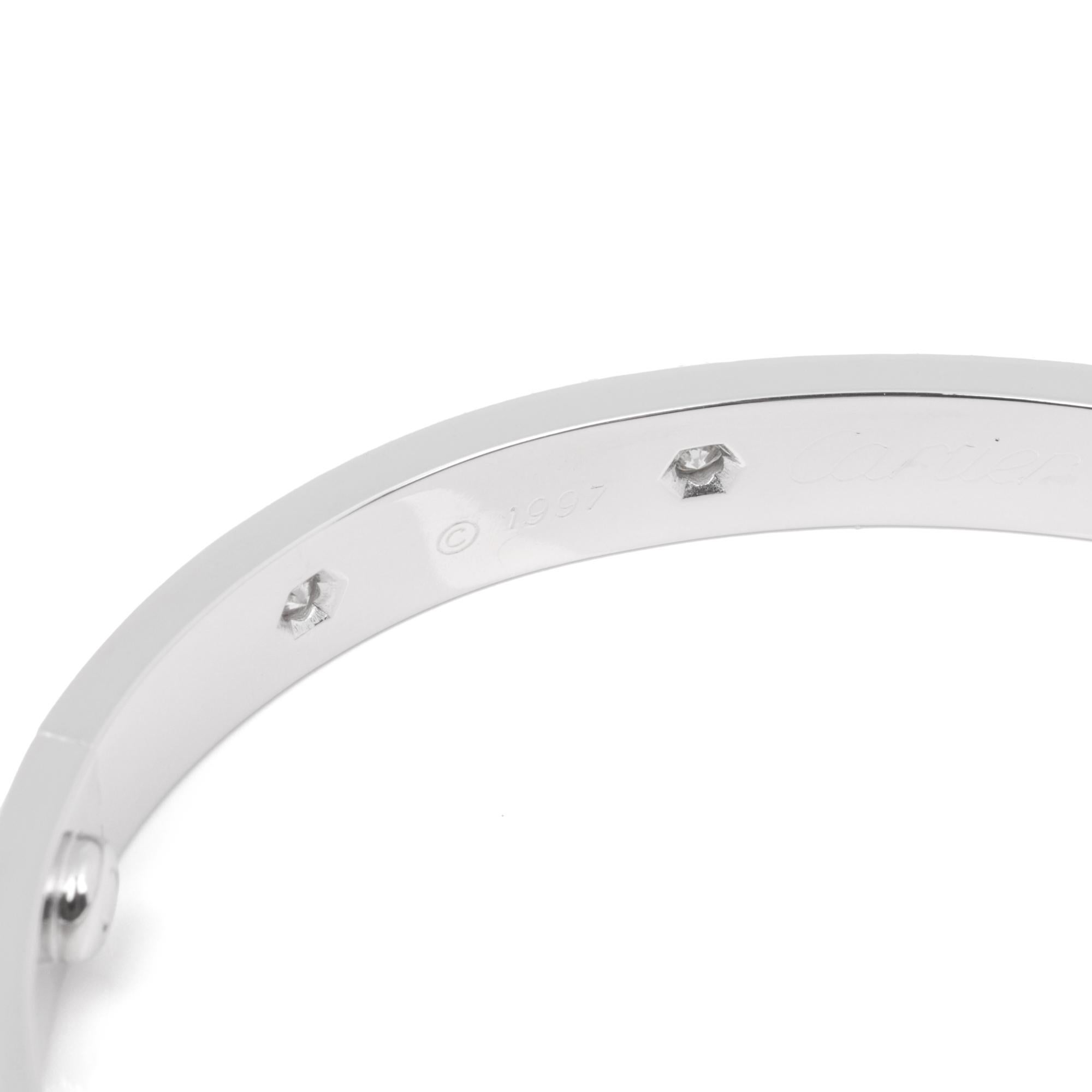 Cartier 10 Diamond 18ct White Gold Love Bangle 17cm Unisexe en vente
