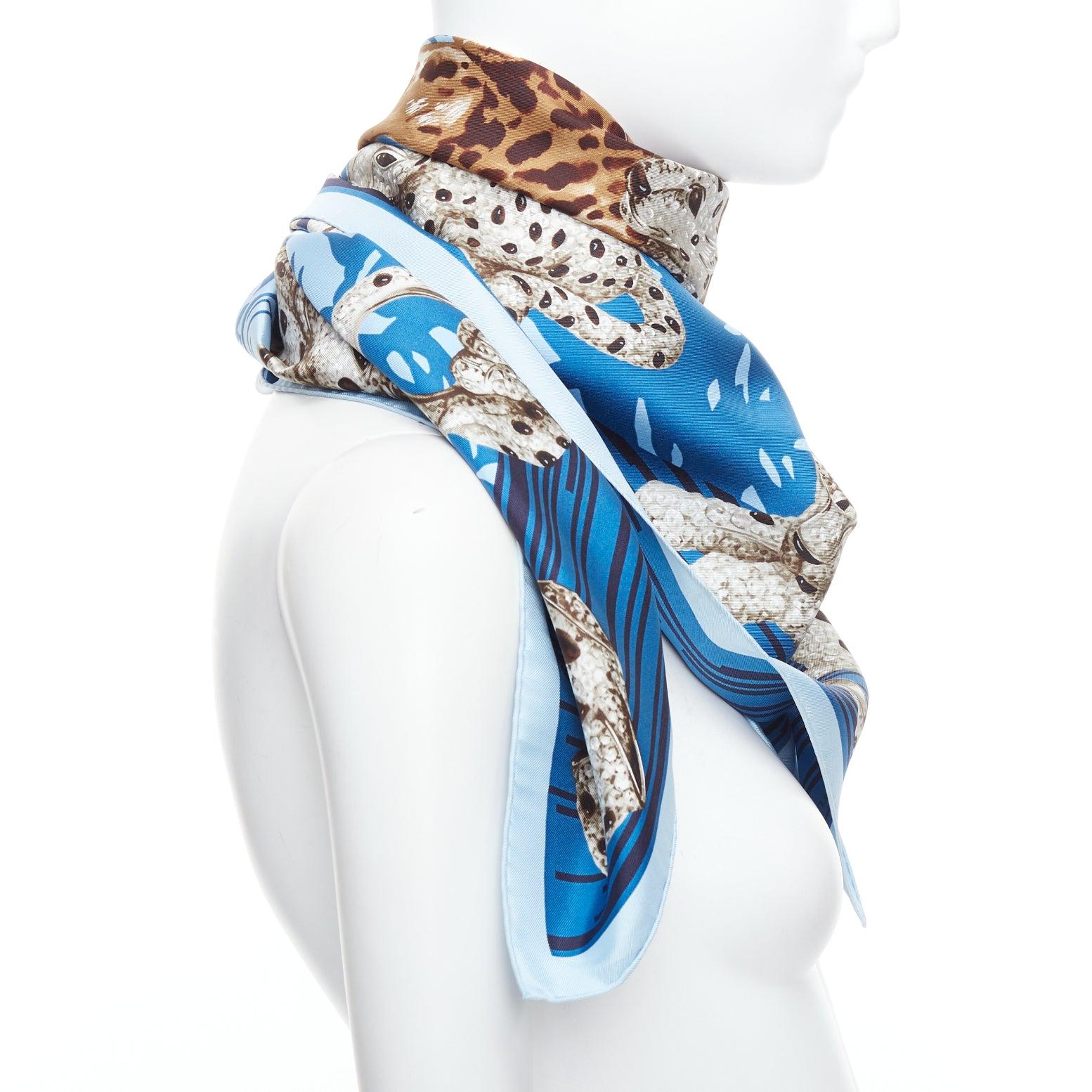 CARTIER 100% silk blue grey panther leopard ring print square scarf In Excellent Condition For Sale In Hong Kong, NT