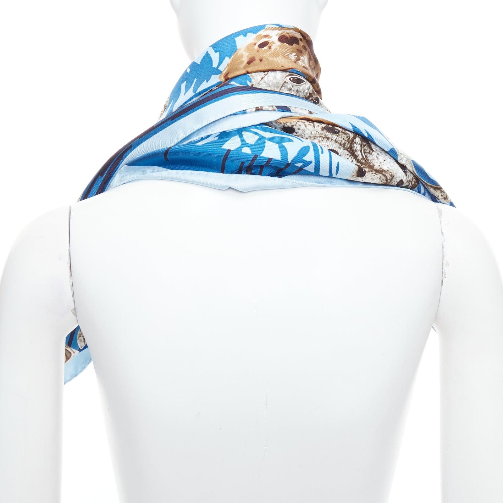Women's CARTIER 100% silk blue grey panther leopard ring print square scarf For Sale