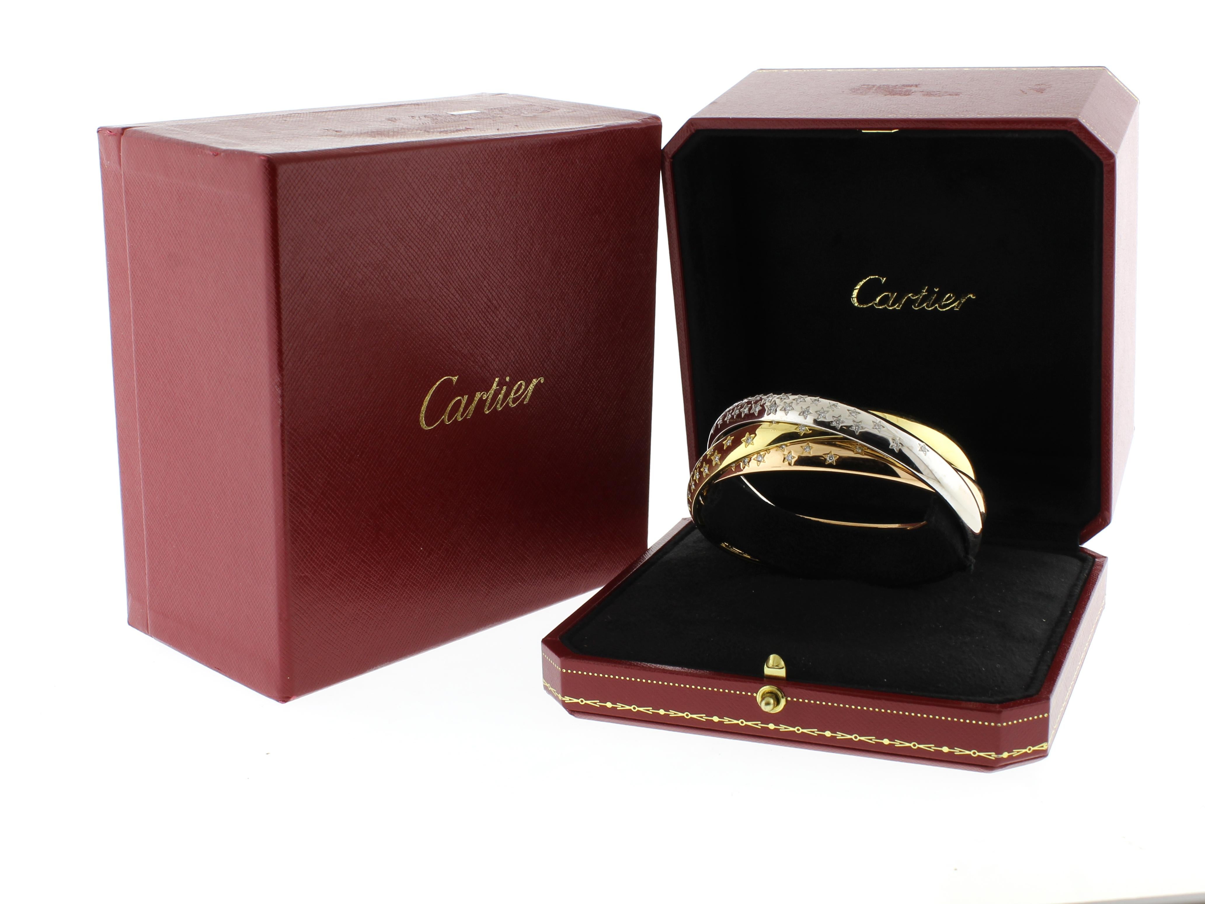 Taille ronde  Cartier Bracelet Trinity avec étoile en diamants, 100e anniversaire en vente