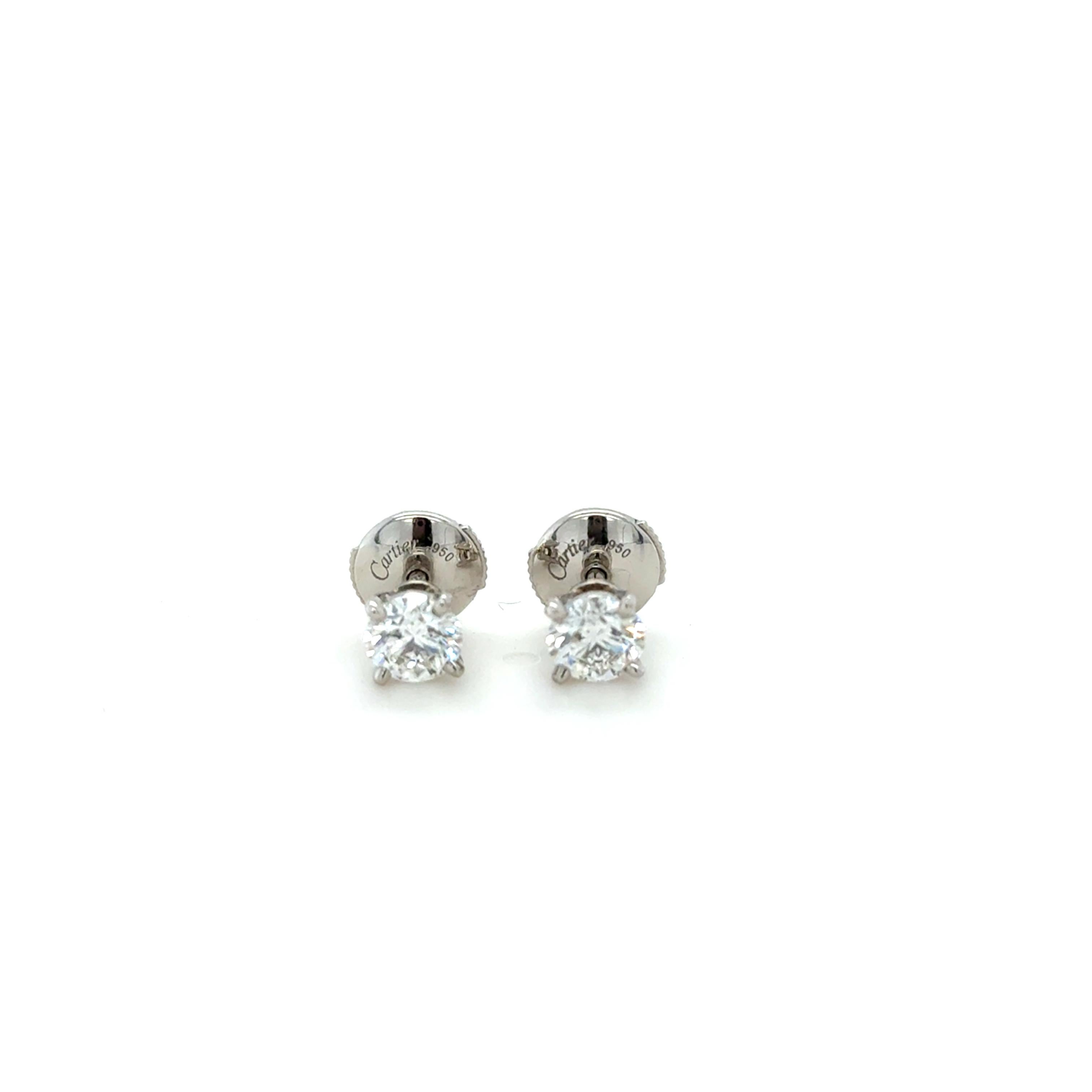 Contemporain Boucles d'oreilles Cartier, 1.03 Carat Round Brilliant Cut Diamond Stud Ears en vente