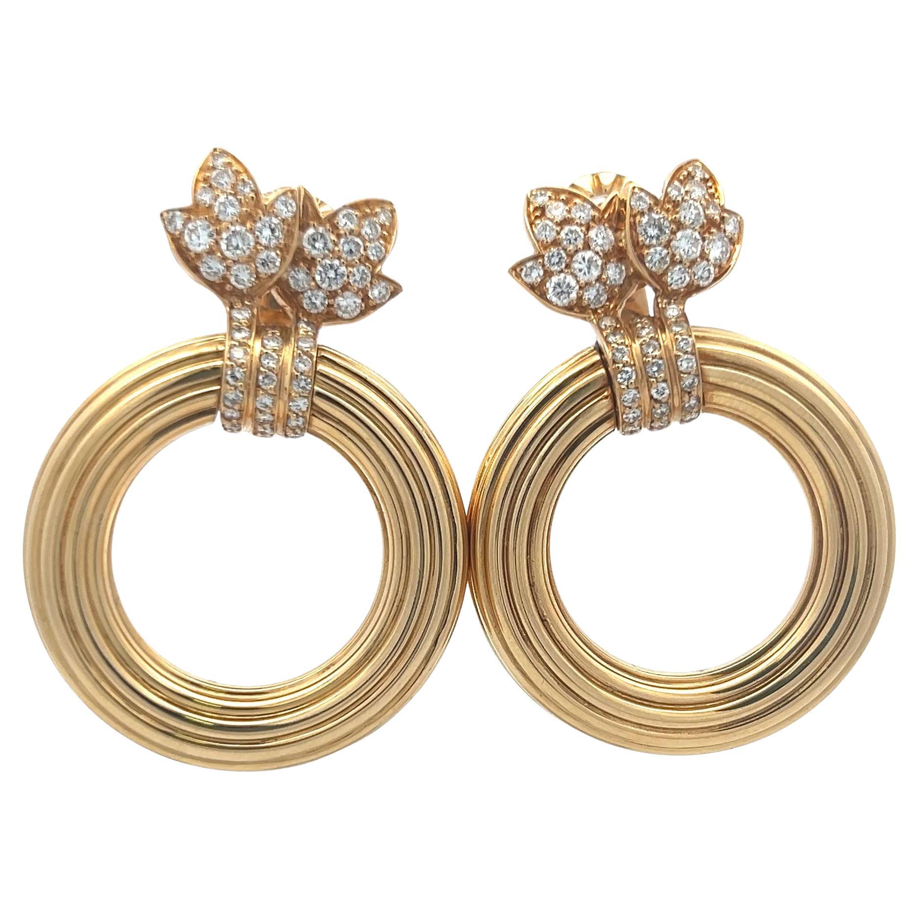 Cartier 1.25 Carat Round Brilliant Diamond 18 Karat Yellow Gold Dangling Earring