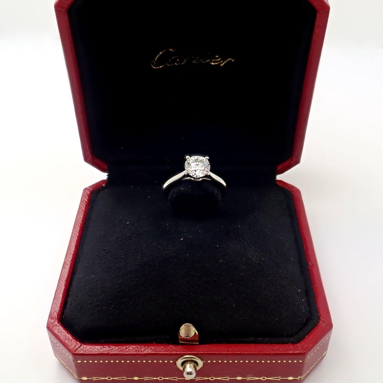 Cartier, bague de fiançailles solitaire en platine avec diamant de 1,30 carat VS1 de couleur F Excellent état - En vente à Holland, PA