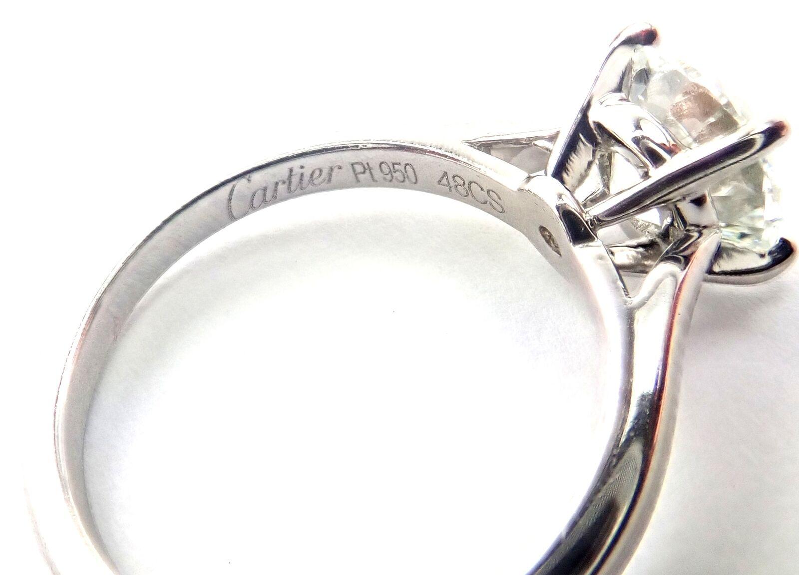 Cartier 1.30ct VS1 F Color Diamond Solitaire Engagement Platinum Ring In Excellent Condition For Sale In Holland, PA