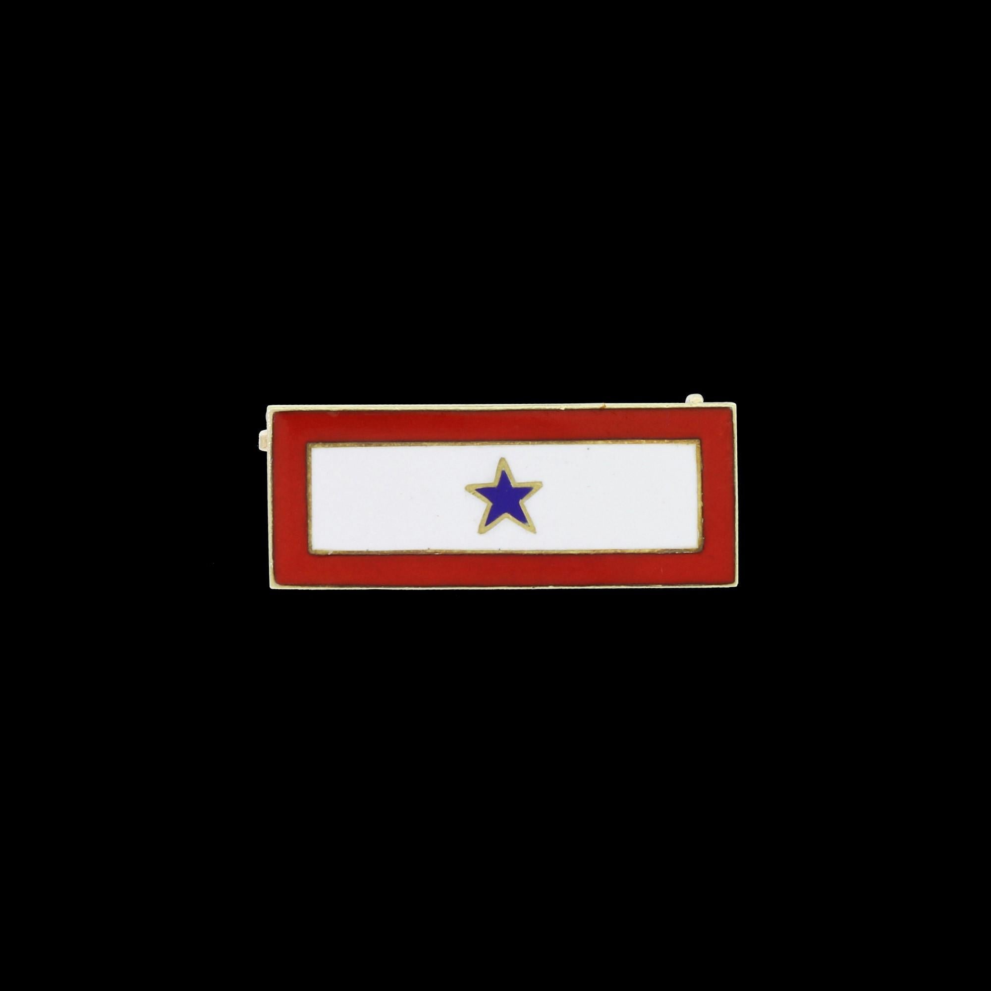 Cartier 14K Gold Enamel U.S. Military WWII Patriot Son In Service Brooch Pin In Good Condition In Lauderdale by the Sea, FL
