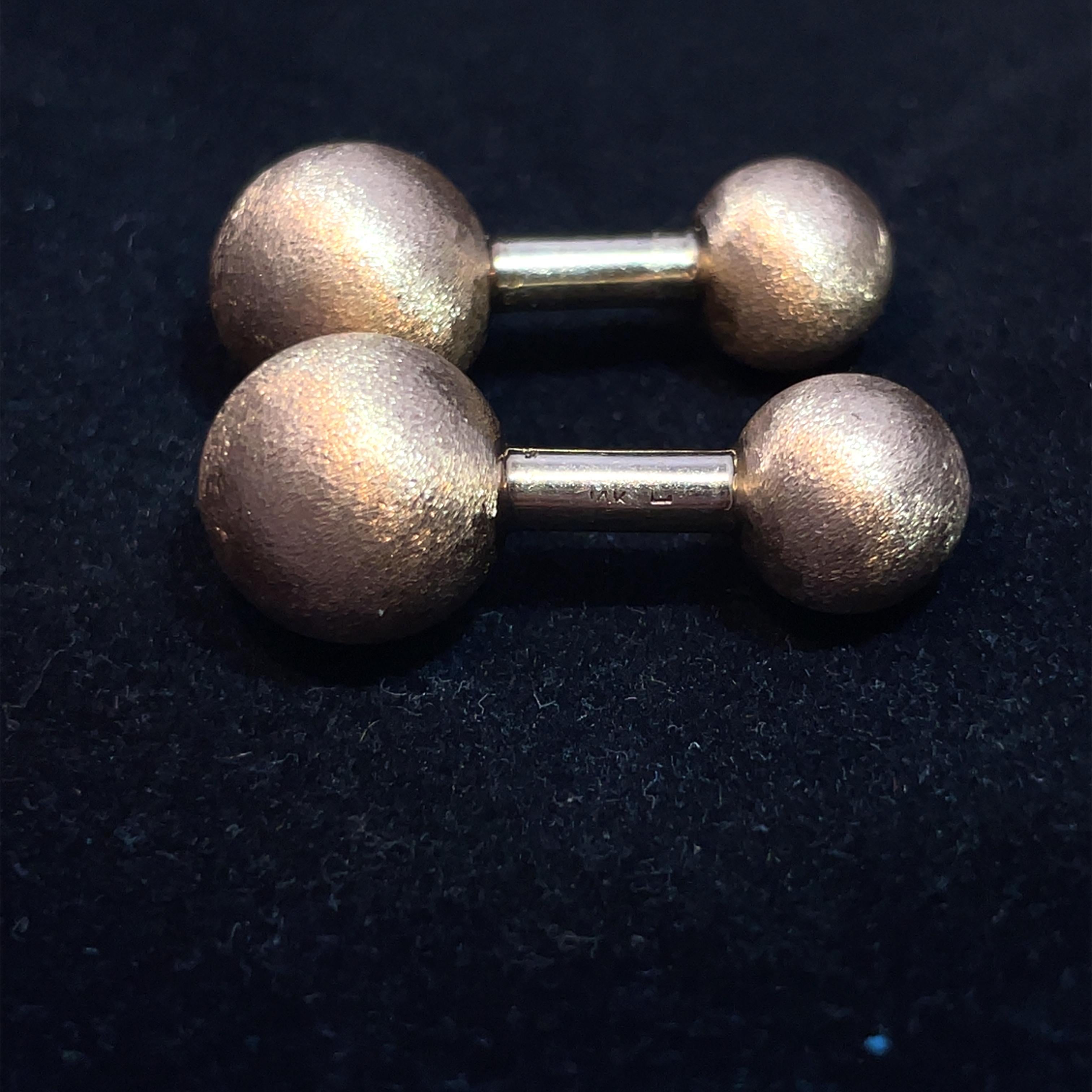 da uomo o donna Set di gemelli e bottoni a forma di manubrio in oro giallo 14k di Cartier in vendita
