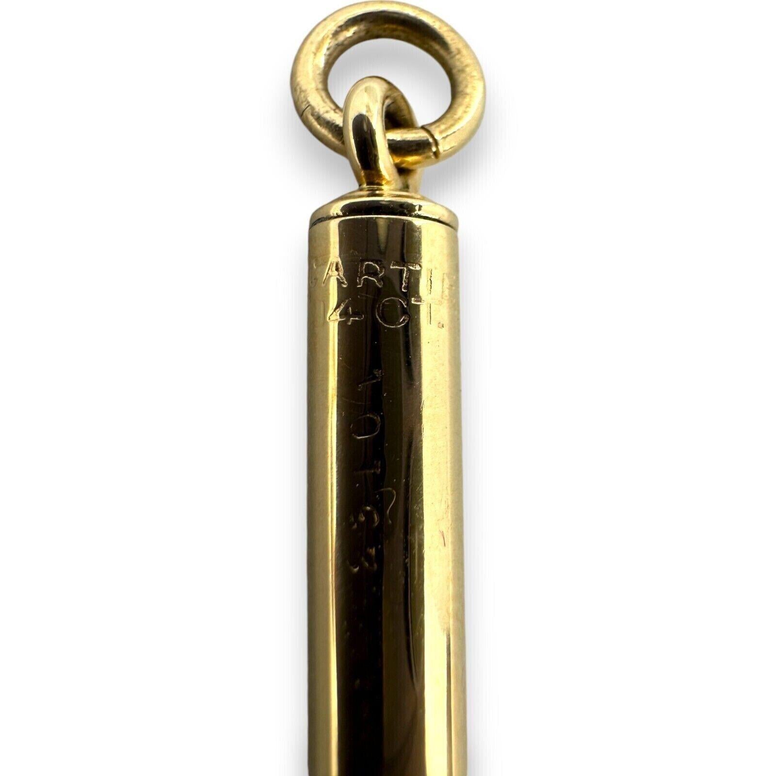 Cartier 14k Yellow Gold Toothpick Pendant Late Deco Early Retro 1930s Rare

Here is your chance to purchase a beautiful and highly collectible designer pendant.  Truly a great piece at a great price! 

Details:

Item Details

Solid 14k yellow