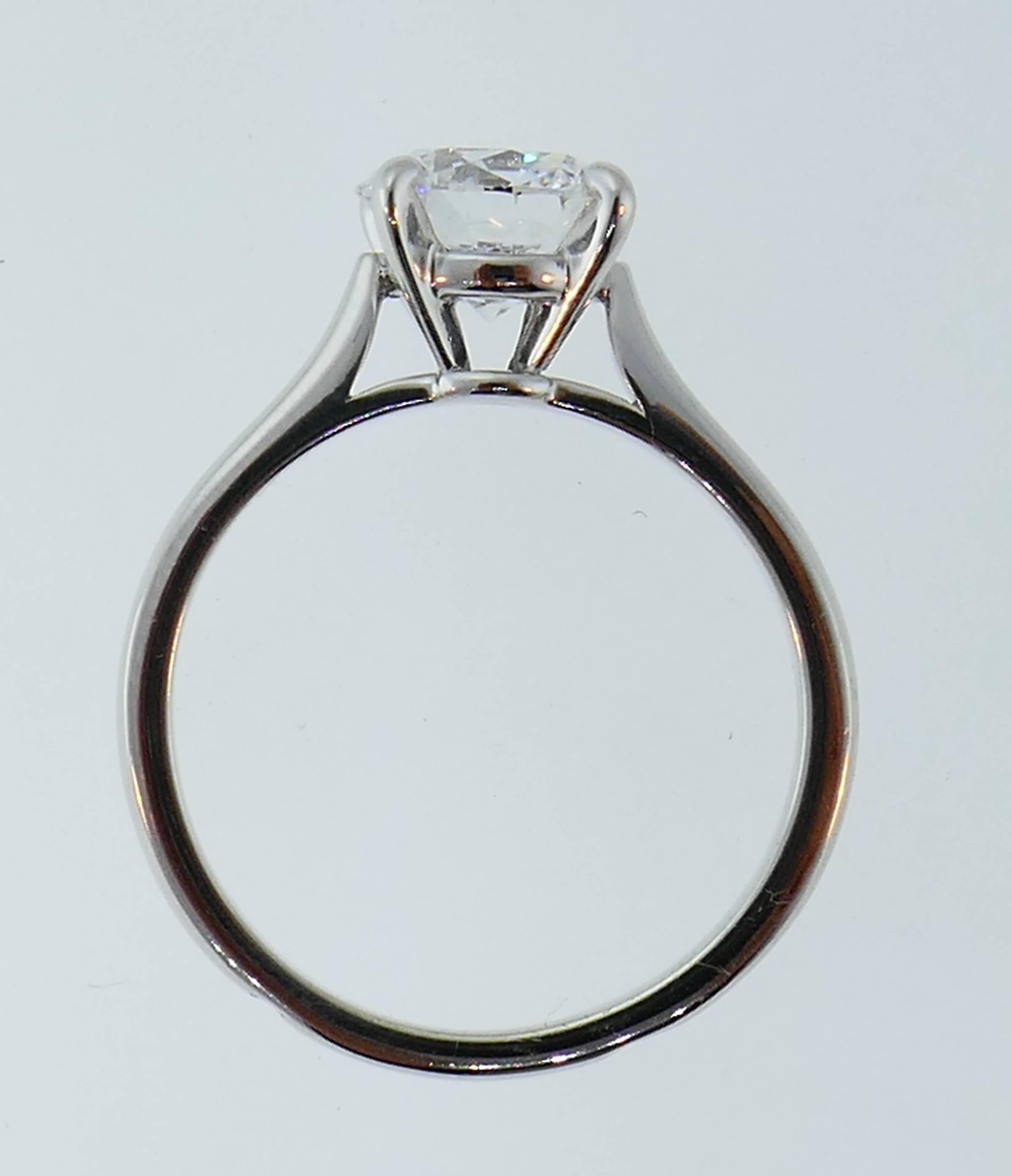 Modern Cartier 1.50 Carat D VS1 GIA Diamond Platinum Ring For Sale