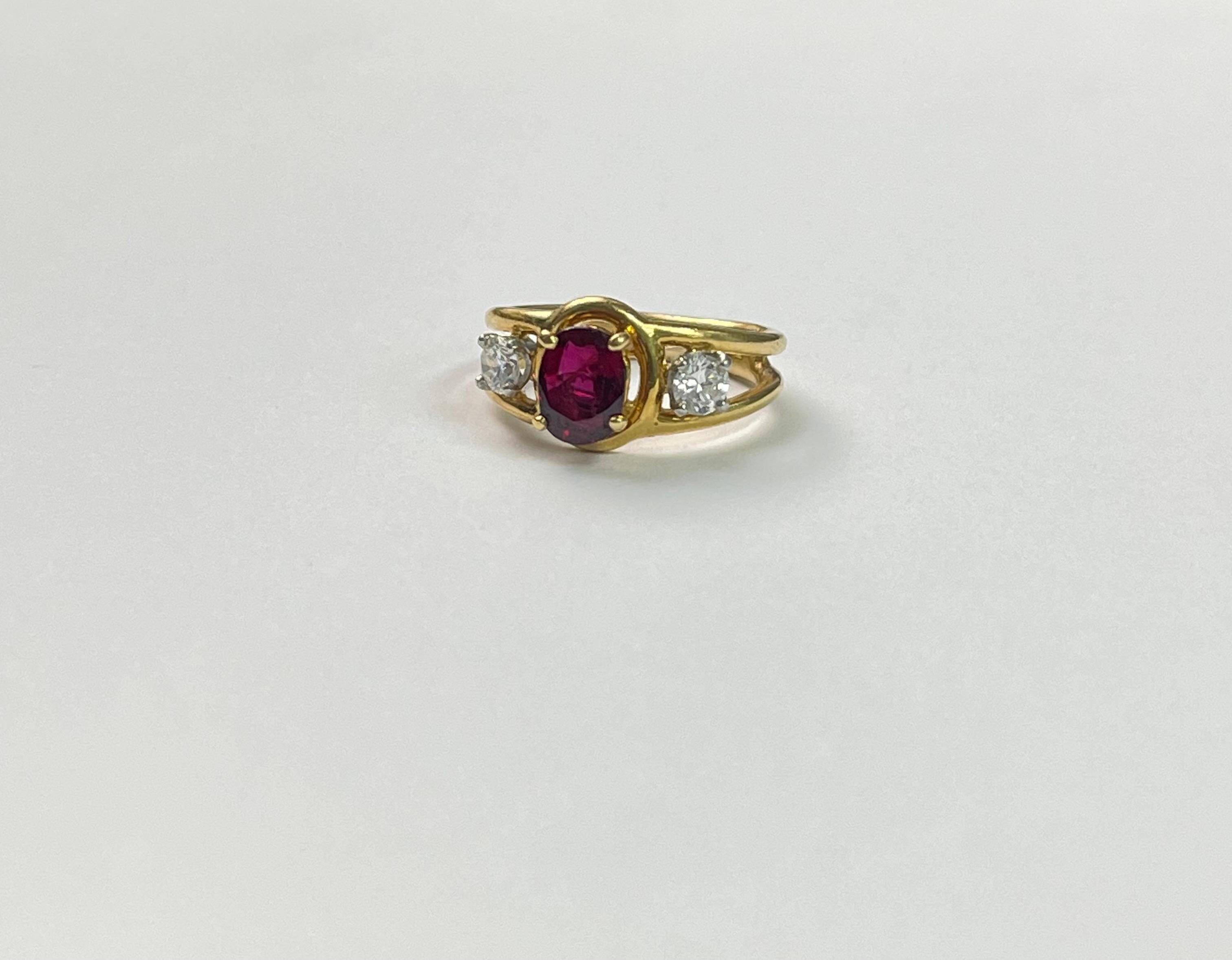  Cartier 1.70 Carat Natural Oval Ruby Heat and White Diamond Ring in 18 Karat. 3
