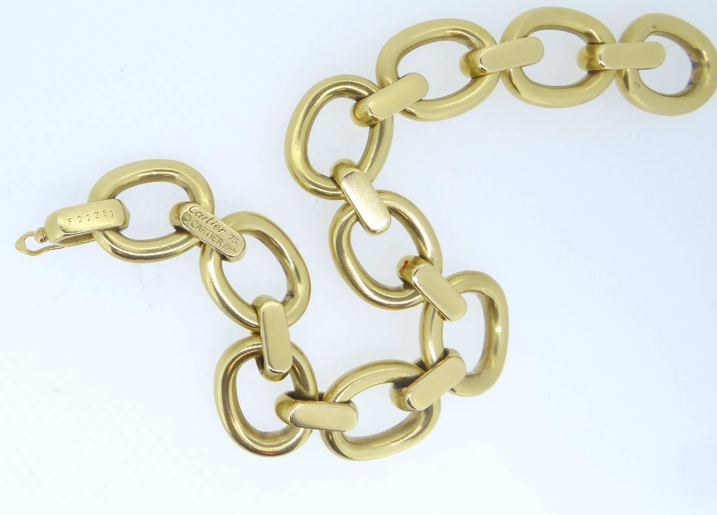 Cartier 18 Carat Yellow Gold Link Bracelet In Excellent Condition In London, GB