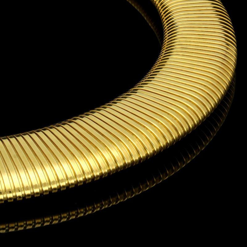 pipe necklace gold