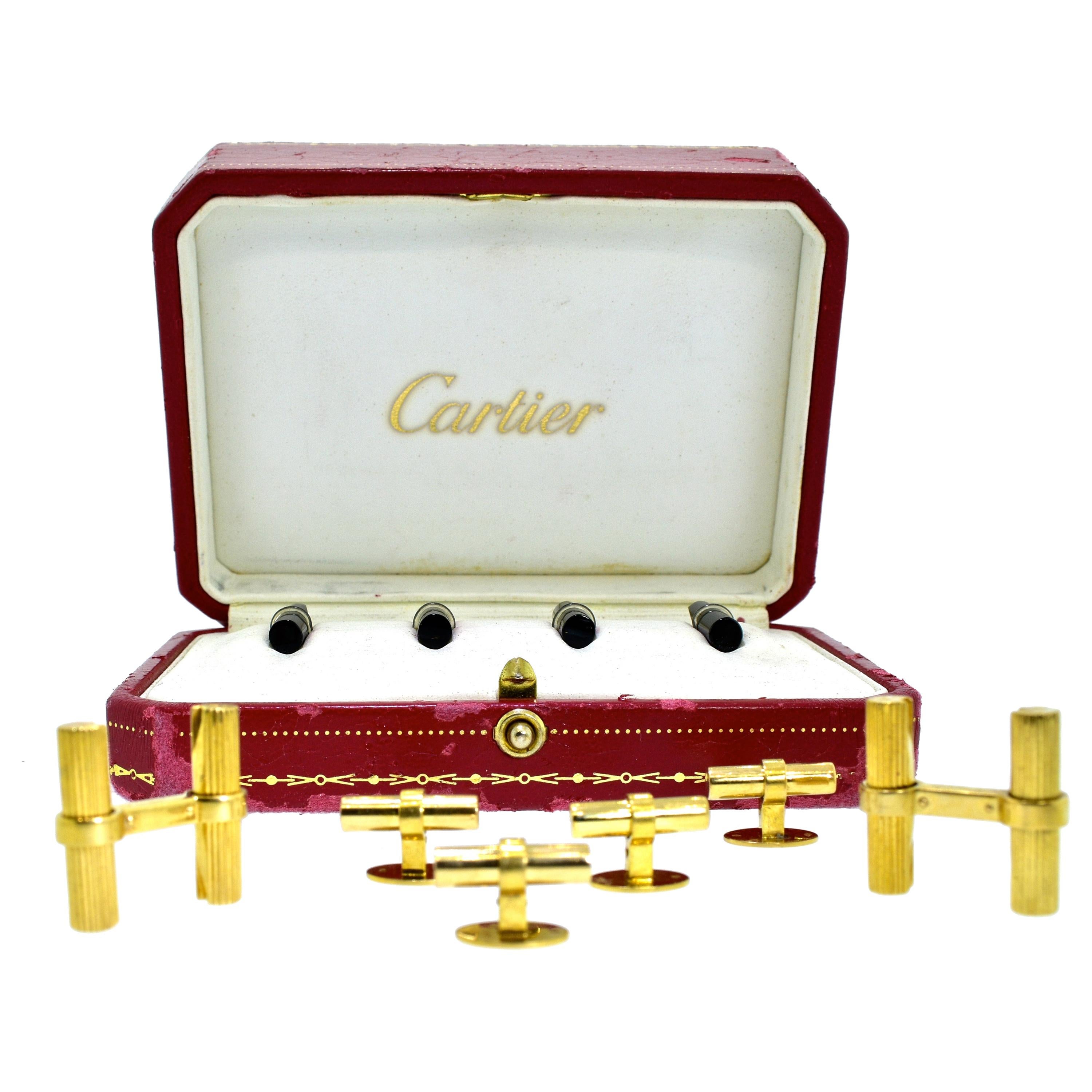 Cartier 18 Karat French Dress Set in Gold, Onyx and Rock Crystal, circa 1960