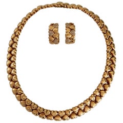 Vintage Cartier 18 Karat Gold YG Heart Choker Necklace Diamond Clip on Earrings Set 