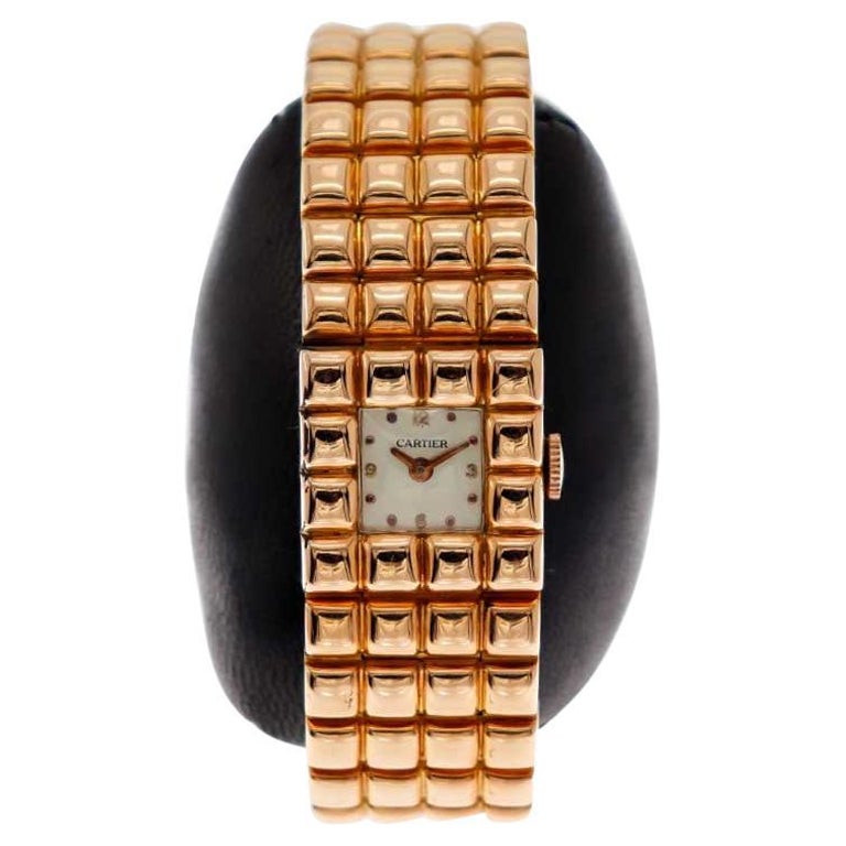 Montre-bracelet Cartier de style Art déco en or rose 18 carats par Movado,  vers les années 1940 En vente sur 1stDibs