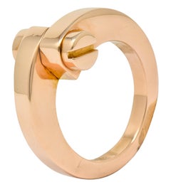 Bague à anneau Menotte Bypass en or rose 18 carats de Cartier:: circa 1990