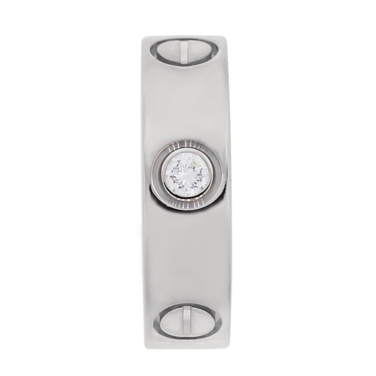 Anello d'amore con 3 diamanti Cartier in oro bianco 18 carati In condizioni ottime in vendita a Boca Raton, FL