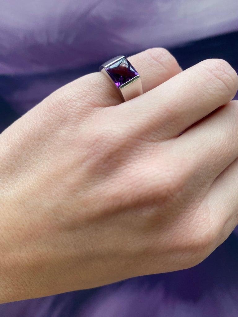 Cartier 18 Karat White Gold Amethyst Tank Ring For Sale at 1stDibs