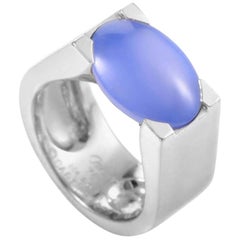 Cartier 18 Karat White Gold Chalcedony Ring