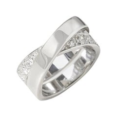 Cartier 18 Karat White Gold Round Cut Diamond Paris Nouvelle Vague Ring