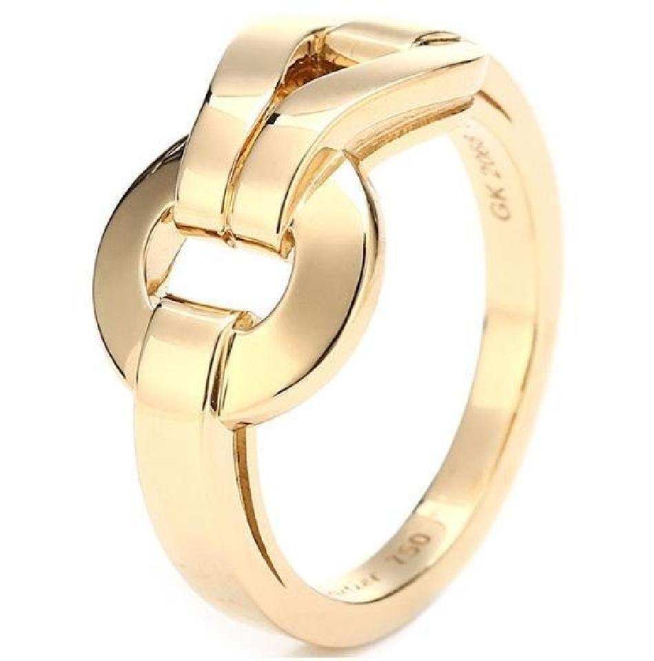 Cartier 18 Karat Yellow Gold Agrafe Ring In Excellent Condition For Sale In New York, NY