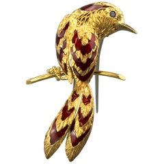 Cartier 18 Karat Yellow Gold Bird Brooch, France, Paris, 1990s