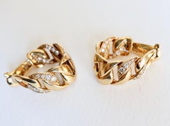 Cartier 18 Karat Yellow Gold Earrings and Diamonds Clips