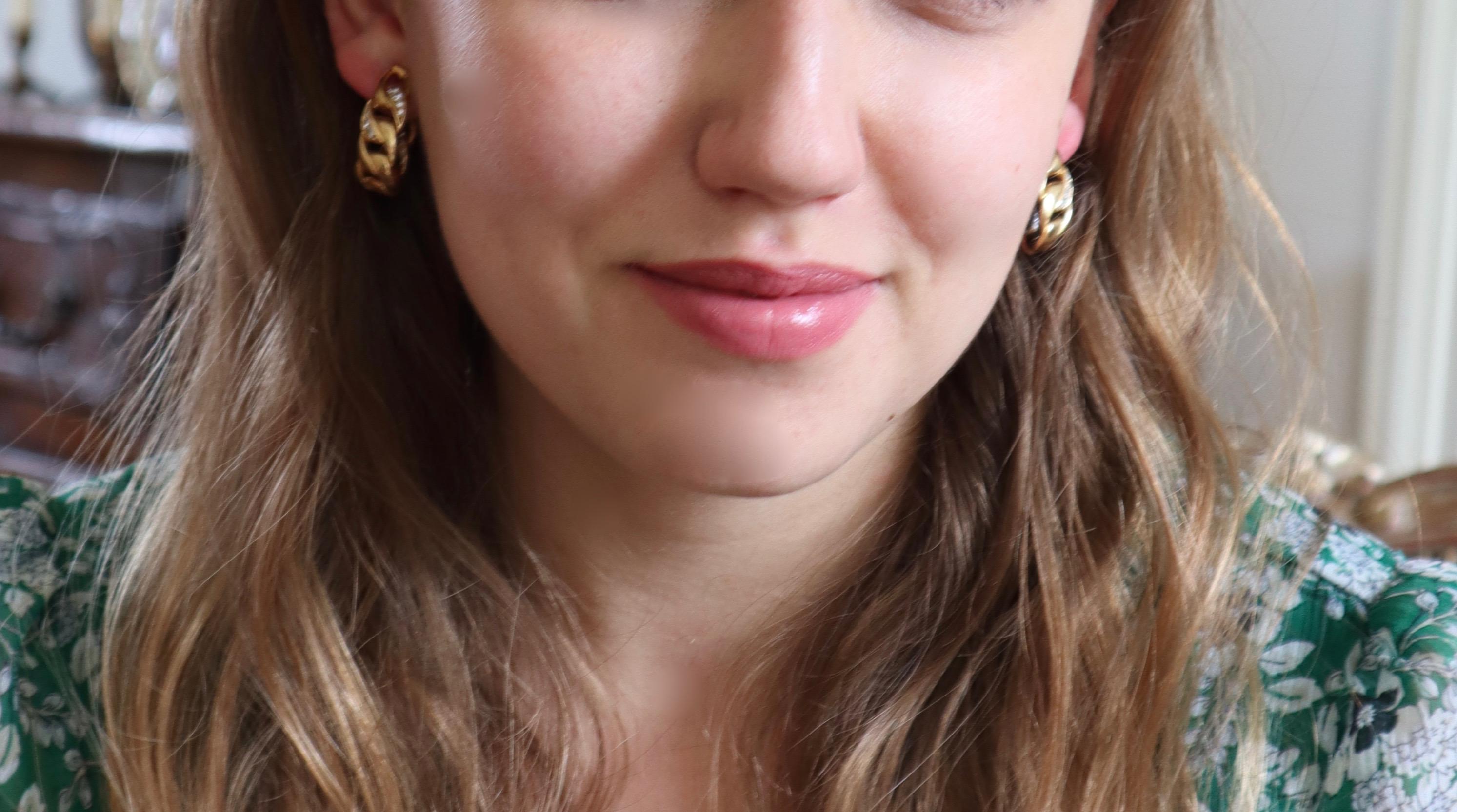 Cartier 18 Karat Yellow Gold Earrings and Diamonds Clips (Brillantschliff) im Angebot