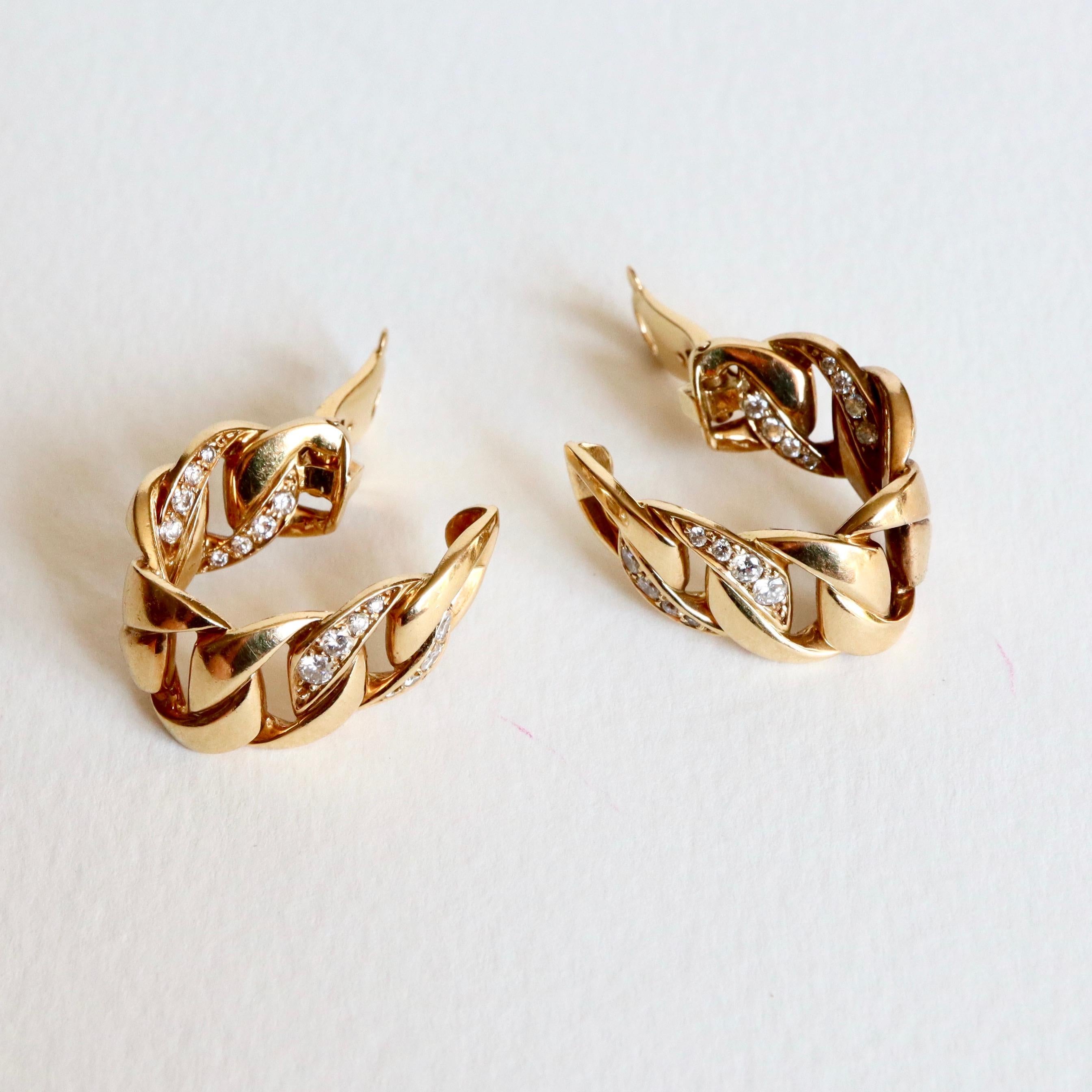 Cartier Ohrringe und Diamanten aus 18 Karat Gelbgold, gebogene Gliederklammern im Angebot 7