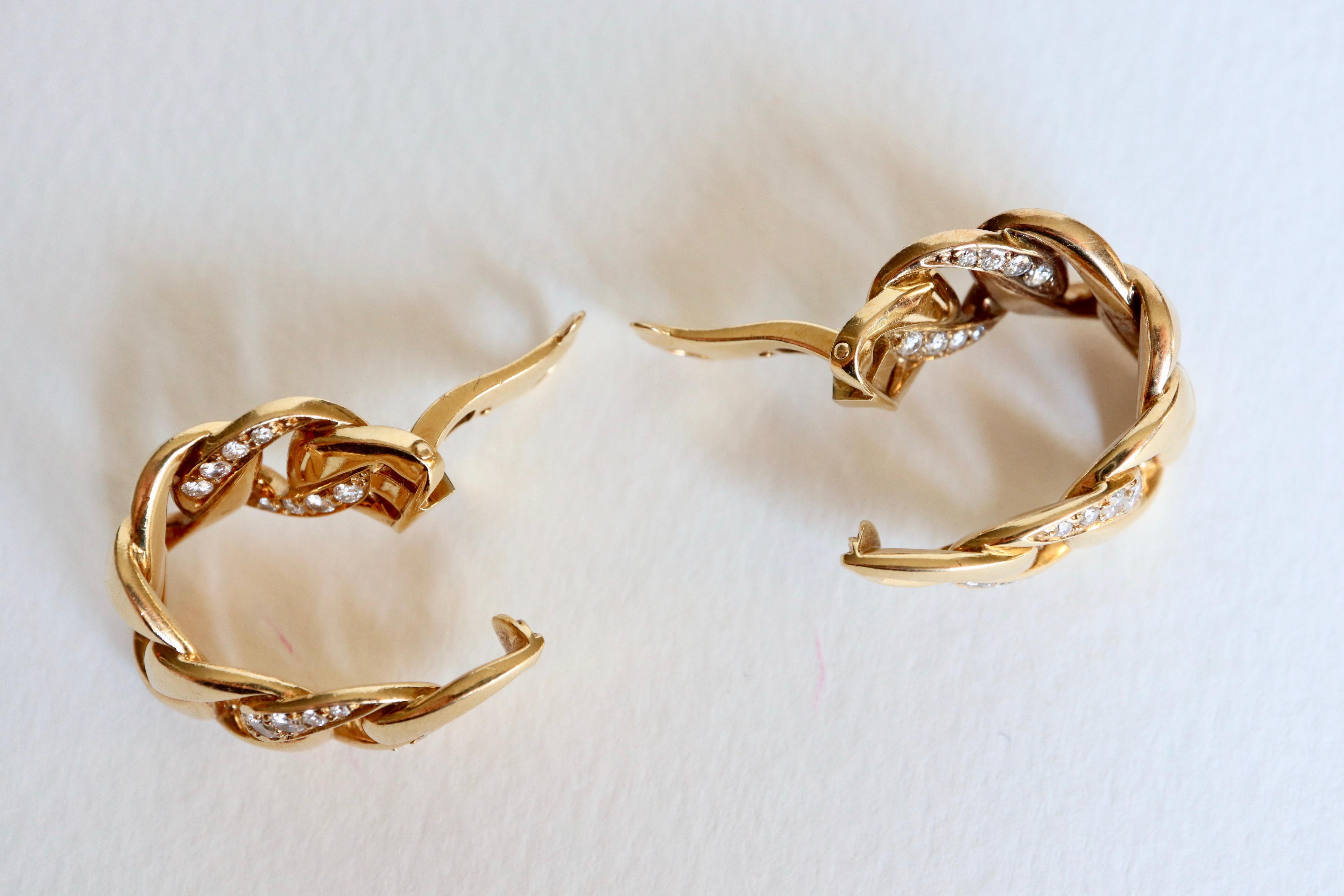 Cartier 18 Karat Yellow Gold Earrings and Diamonds, Rigid Curb Links Clips 4