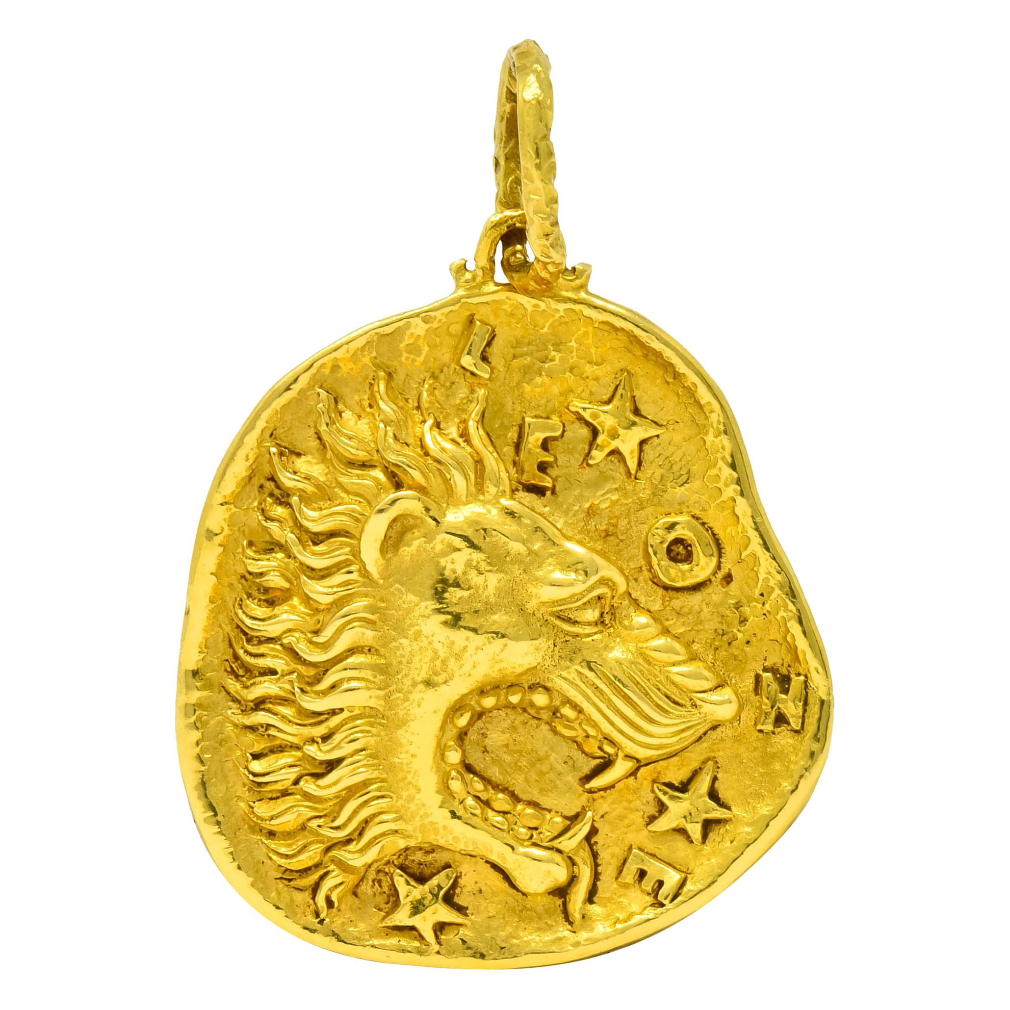 Cartier 18 Karat Yellow Gold Leo Lion Zodiac Large Medallion Pendant, circa 1970