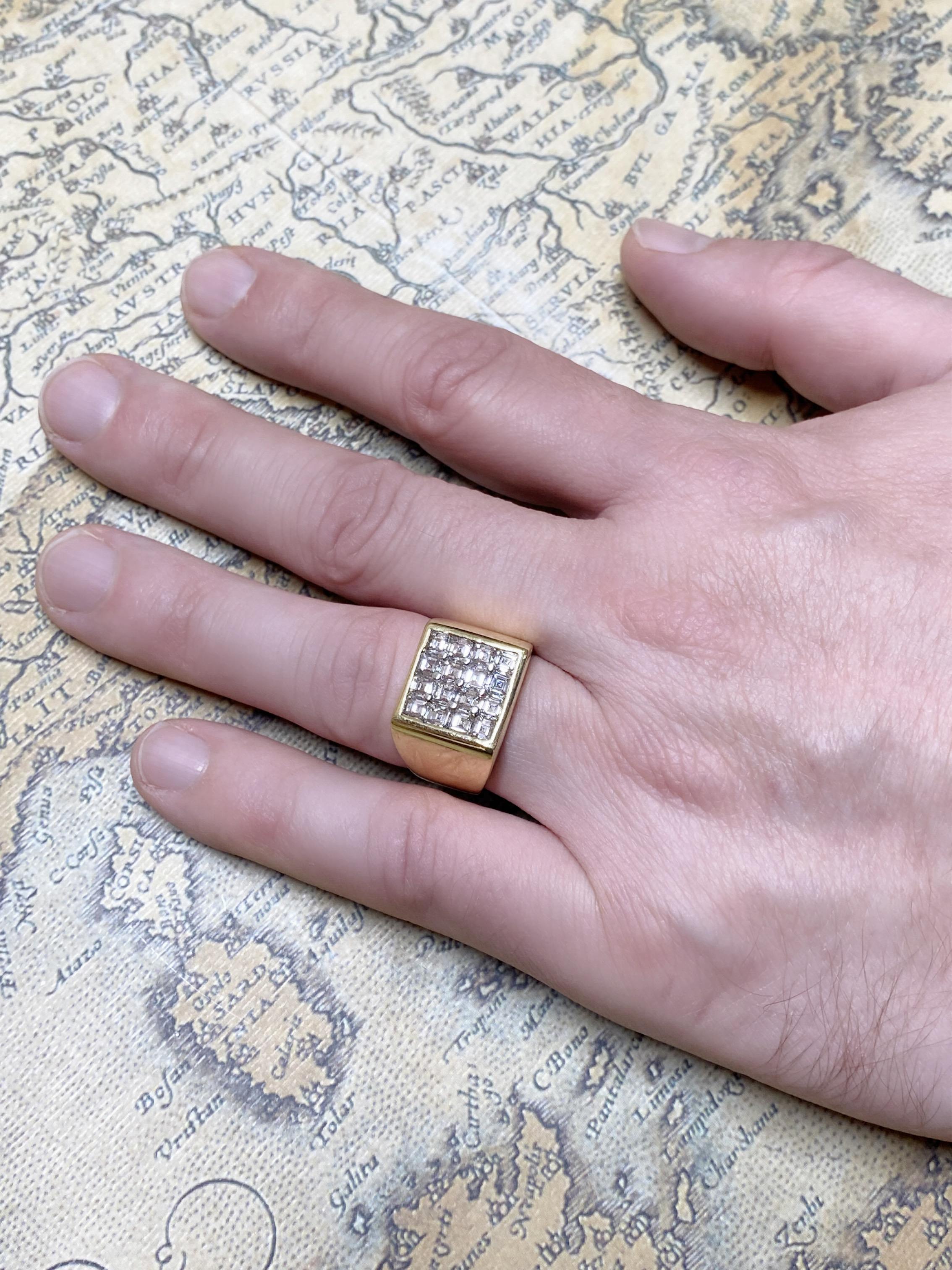 Cartier 18 Karat Yellow Gold Platinum Asscher Cut Diamond Ice-Cube Unisex Ring For Sale 7