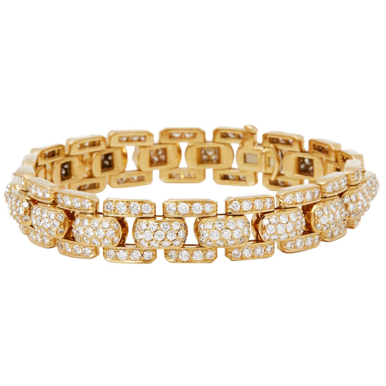 Cartier 18 Karat Yellow Gold Round Cut Diamond Link Bracelet