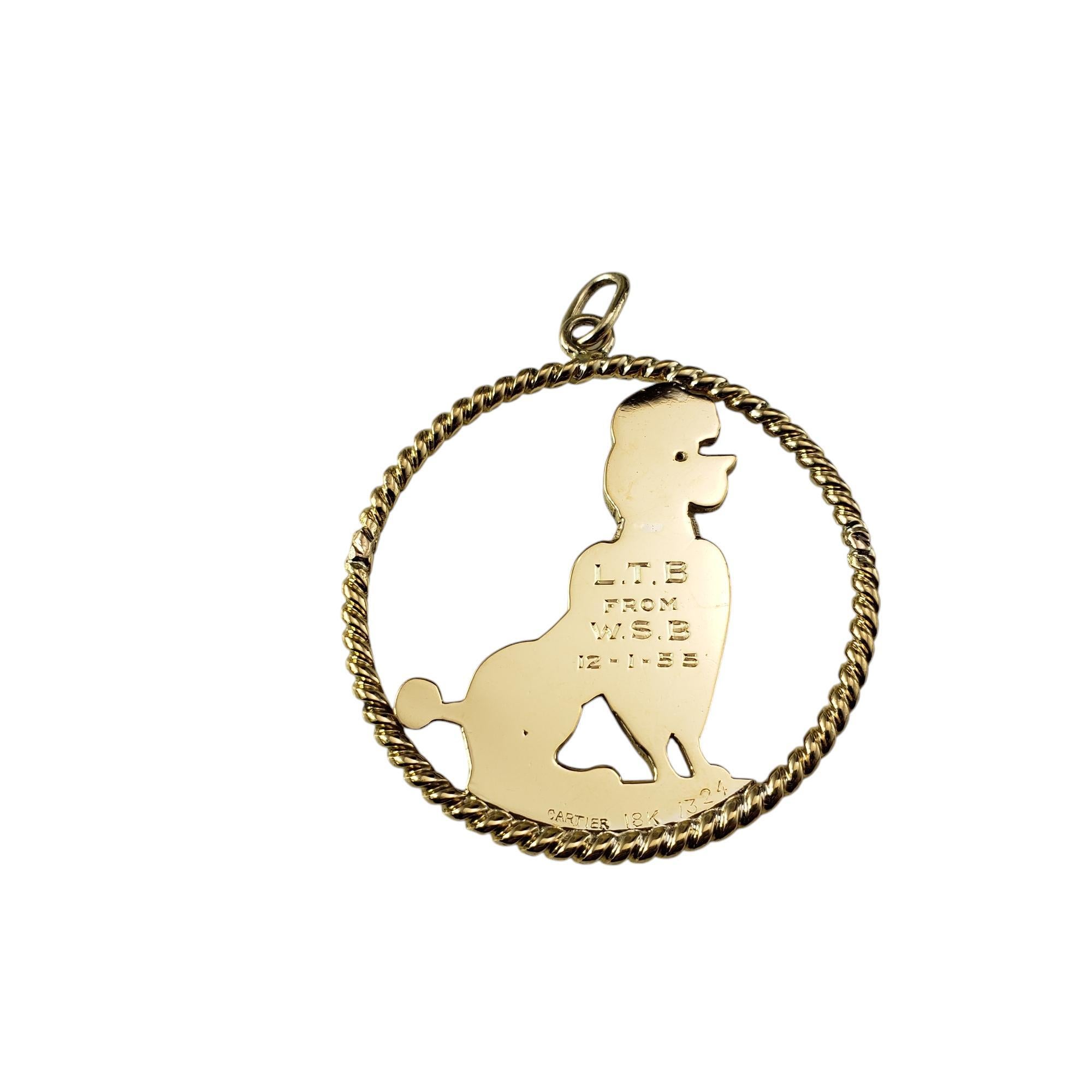 Taille baguette Cartier Pendentif caniche en or jaune 18 carats, rubis et émeraudes n° 19678 en vente