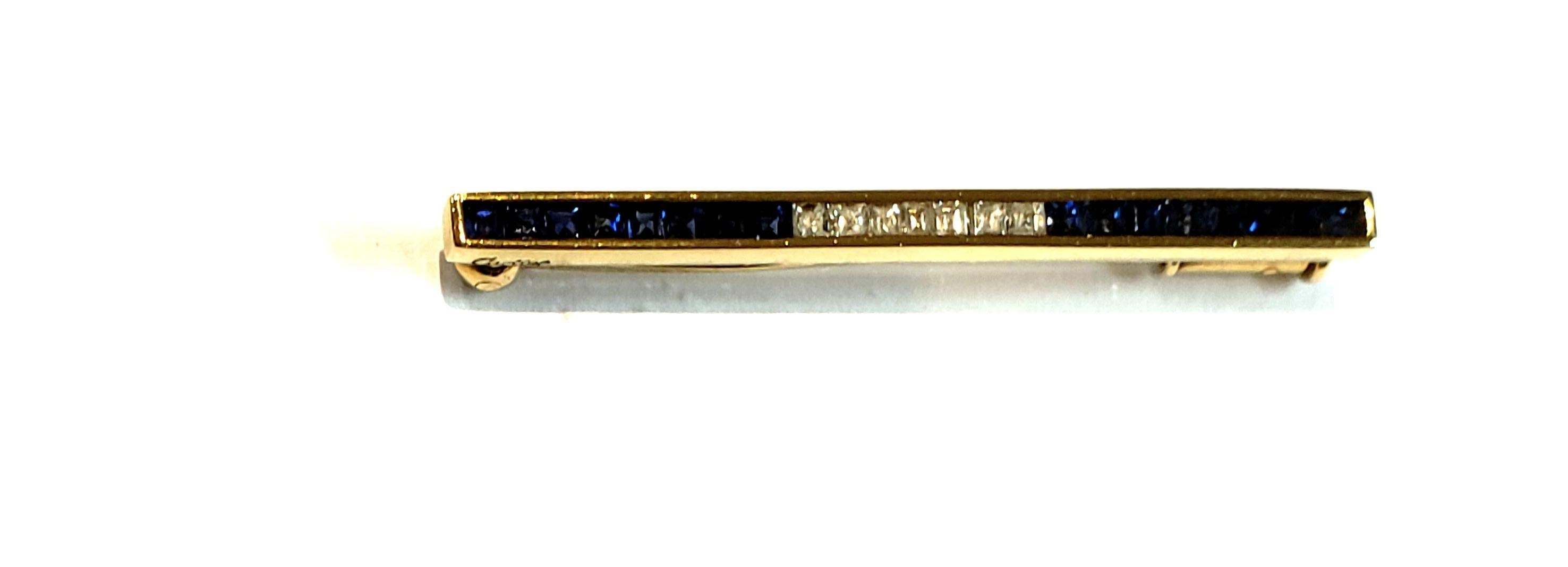 Cartier 18 Karat Yellow Gold, Square Cut Diamond and Sapphire Bar Pin For Sale 1