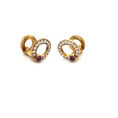 Cartier 18 KT Yellow Gold Cuff Links with .94CT Diamonds 1.25 Ct Ruby Cabochon