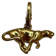 Ciondolo a forma di pantera in oro giallo 18 carati di Cartier