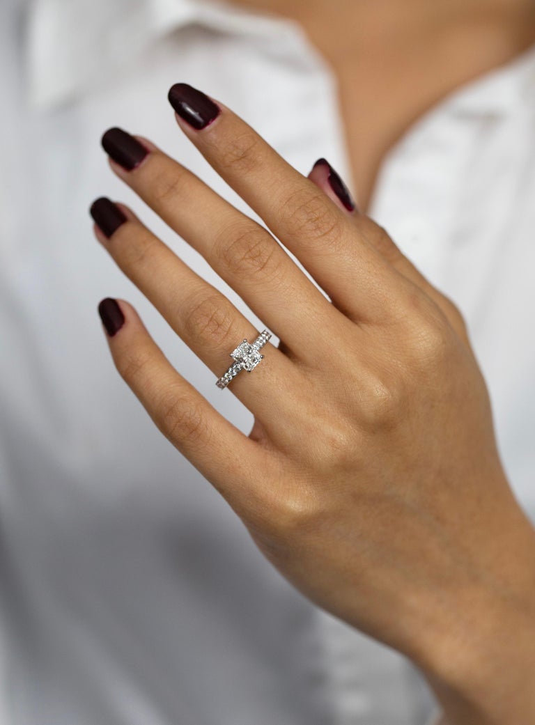 Cartier 1895 Anillo de compromiso solitario con diamante talla