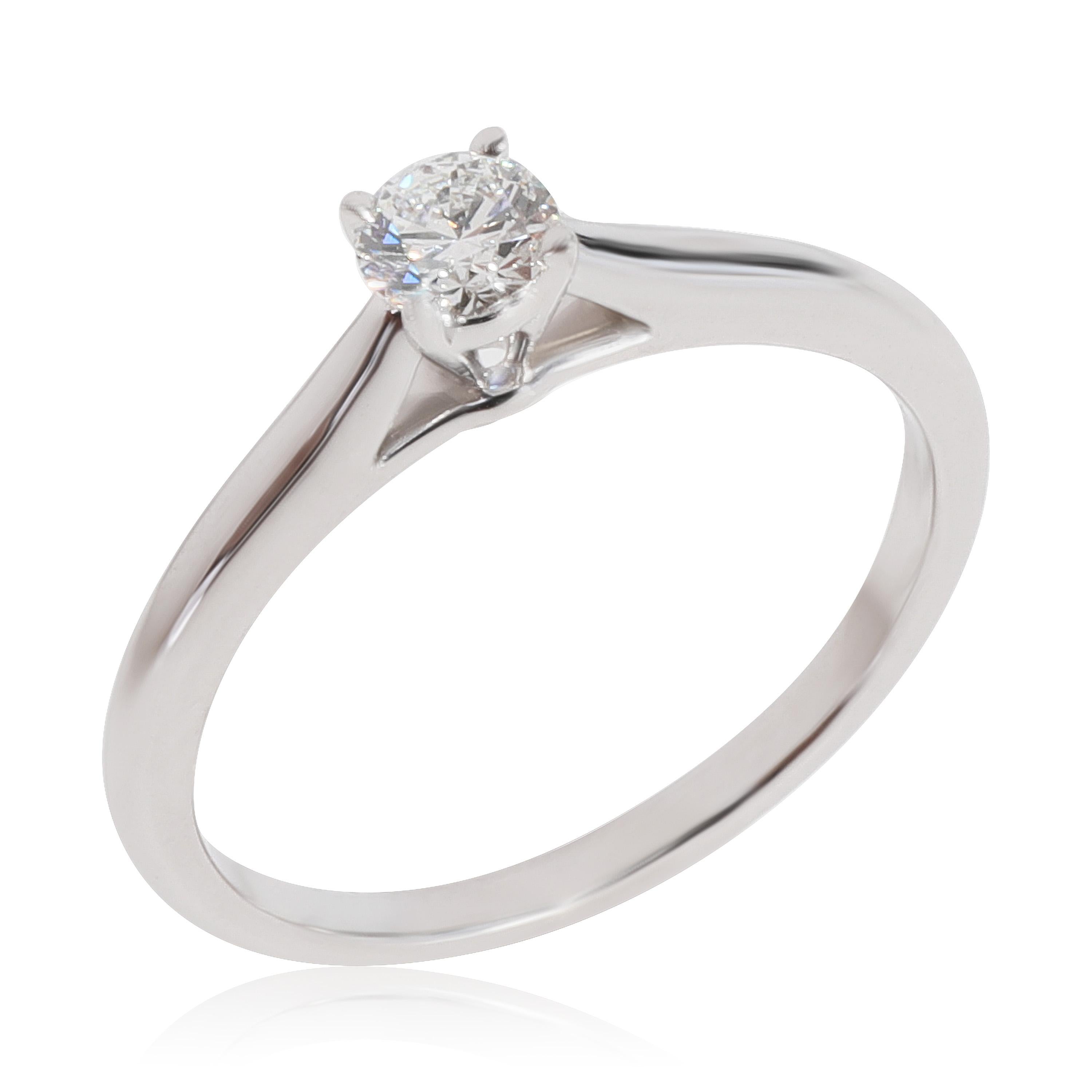 Round Cut Cartier 1895 Diamond Engagement Ring Ring in Platinum E VVS1 0.21 CTW