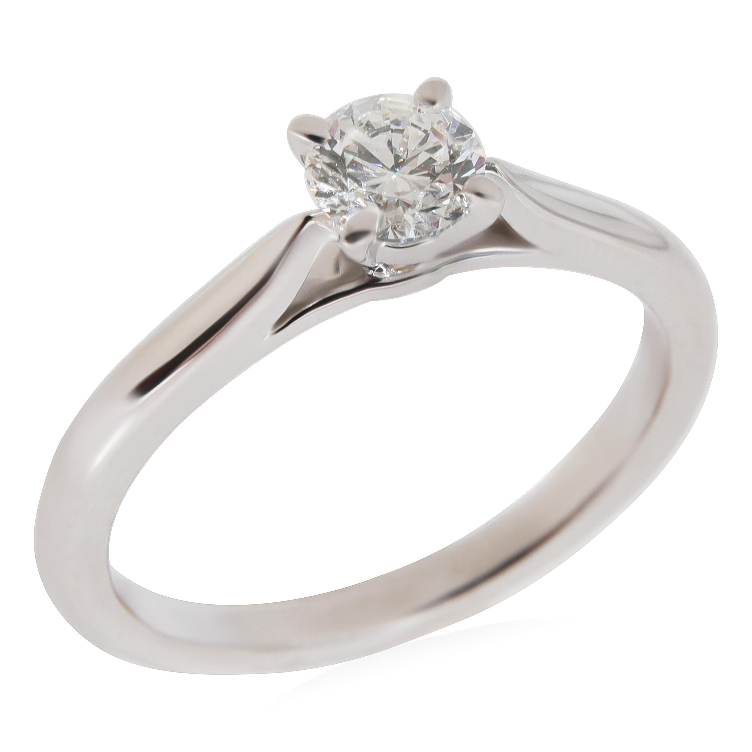 Round Cut Cartier 1895 Diamond Solitaire Engagement Ring in Platinum G VS1 0.35 CTW For Sale