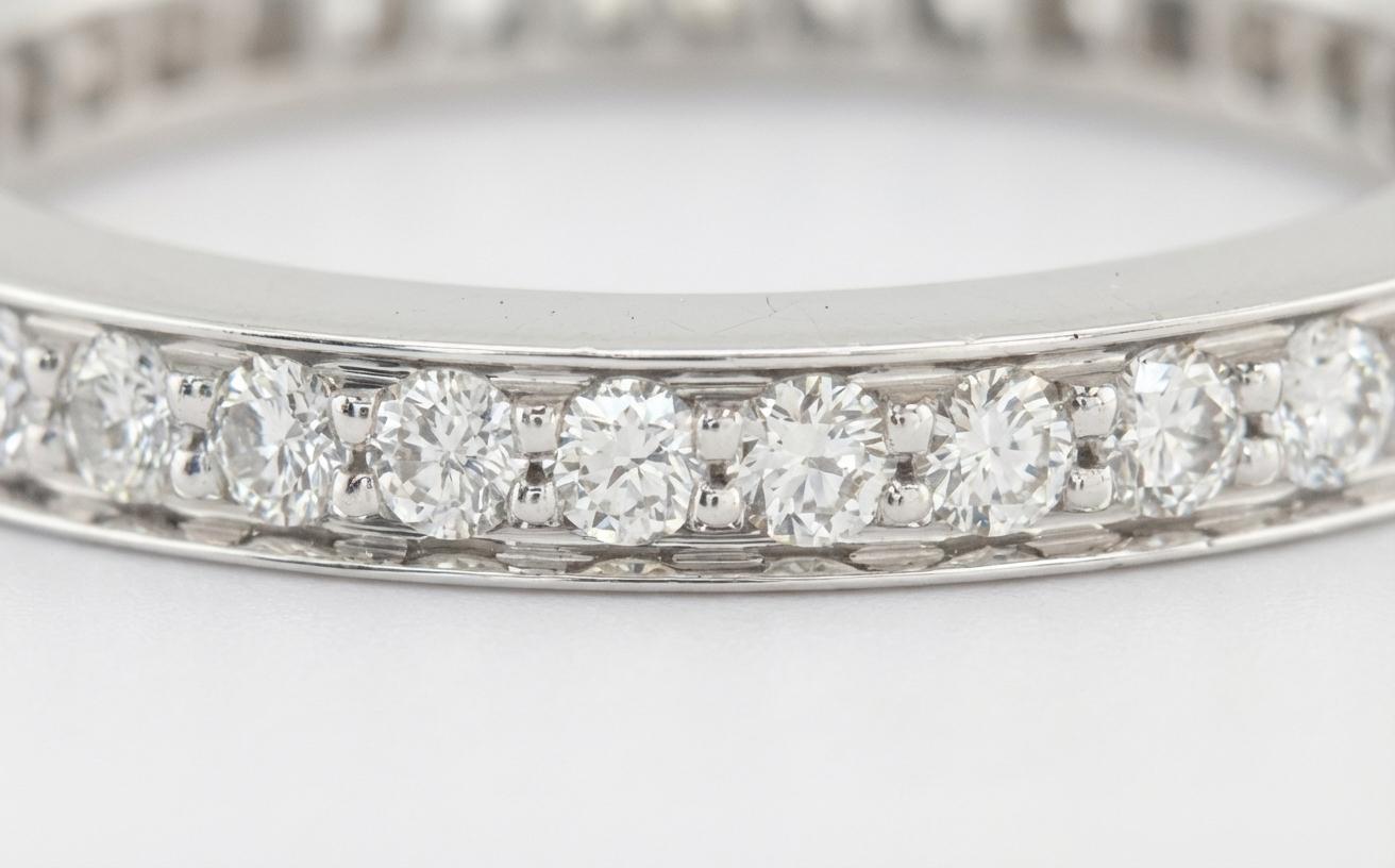 Cartier 1895 Pavé Diamond Full Eternity Wedding Band in 18K White Gold Corte redondo en venta