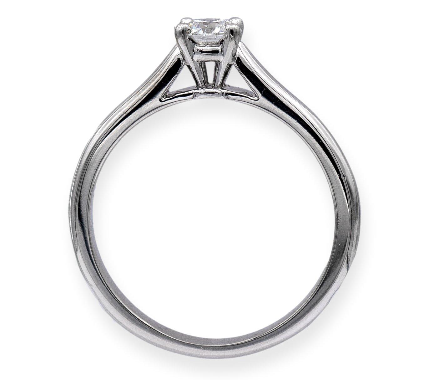 Cartier 1895 Platinum Diamond Engagement Ring with Round .25ct FVS1 In Excellent Condition For Sale In New York, NY