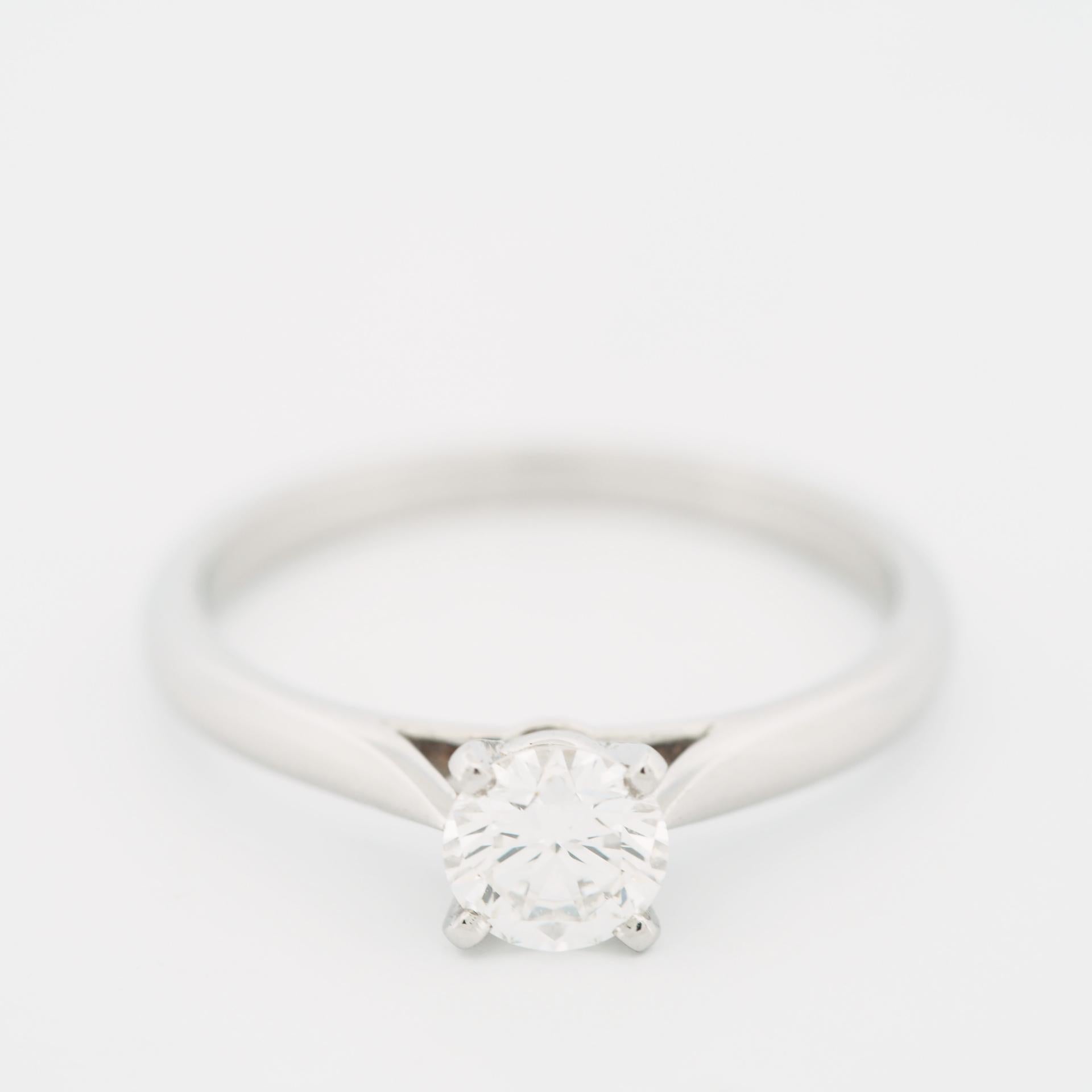 Cartier 1895 Solitaire 0.41 Carat Diamond Ring Pt 49 In Good Condition In Kobe, Hyogo