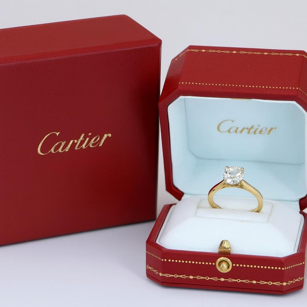 Bague de fiançailles Cartier 1895 Solitaire en or jaune 18 carats 1,92 carat de diamant rond Excellent état - En vente à Chicago, IL