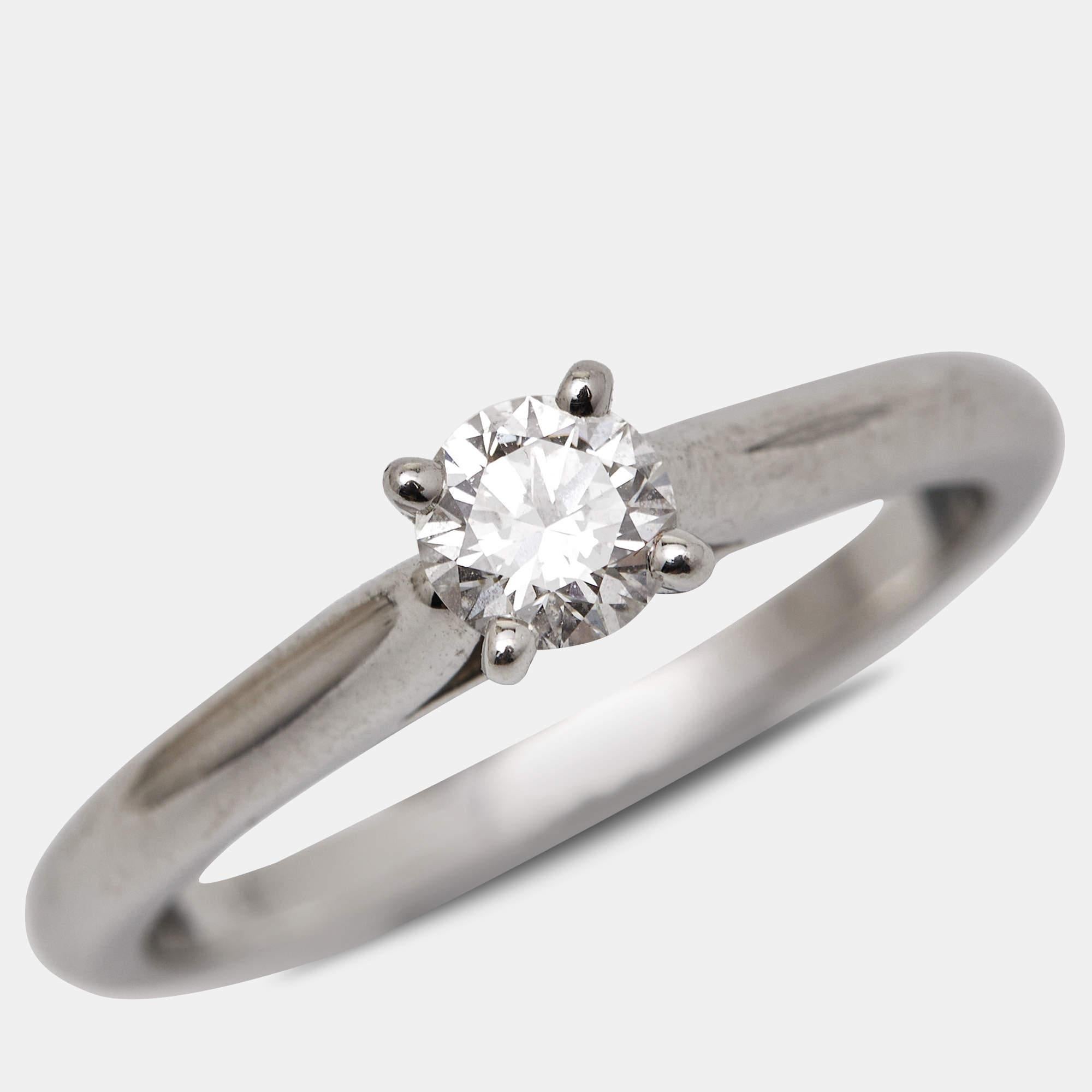 Cartier 1895 Solitaire Diamond Platinum Ring  For Sale 1