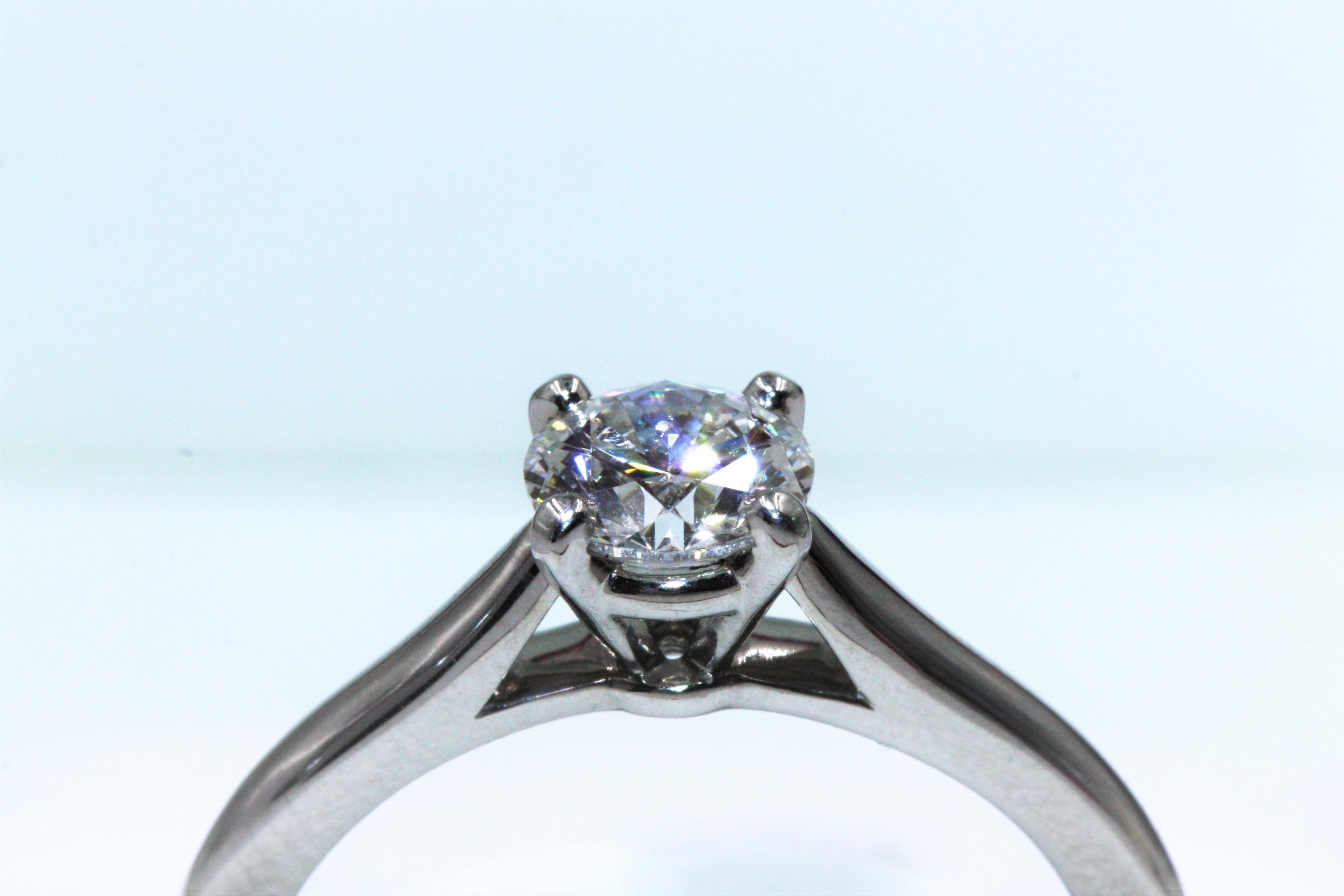 Cartier 1895 Solitaire Platinum Diamond Ring, 0.7 Carat VVS1 E For Sale 9