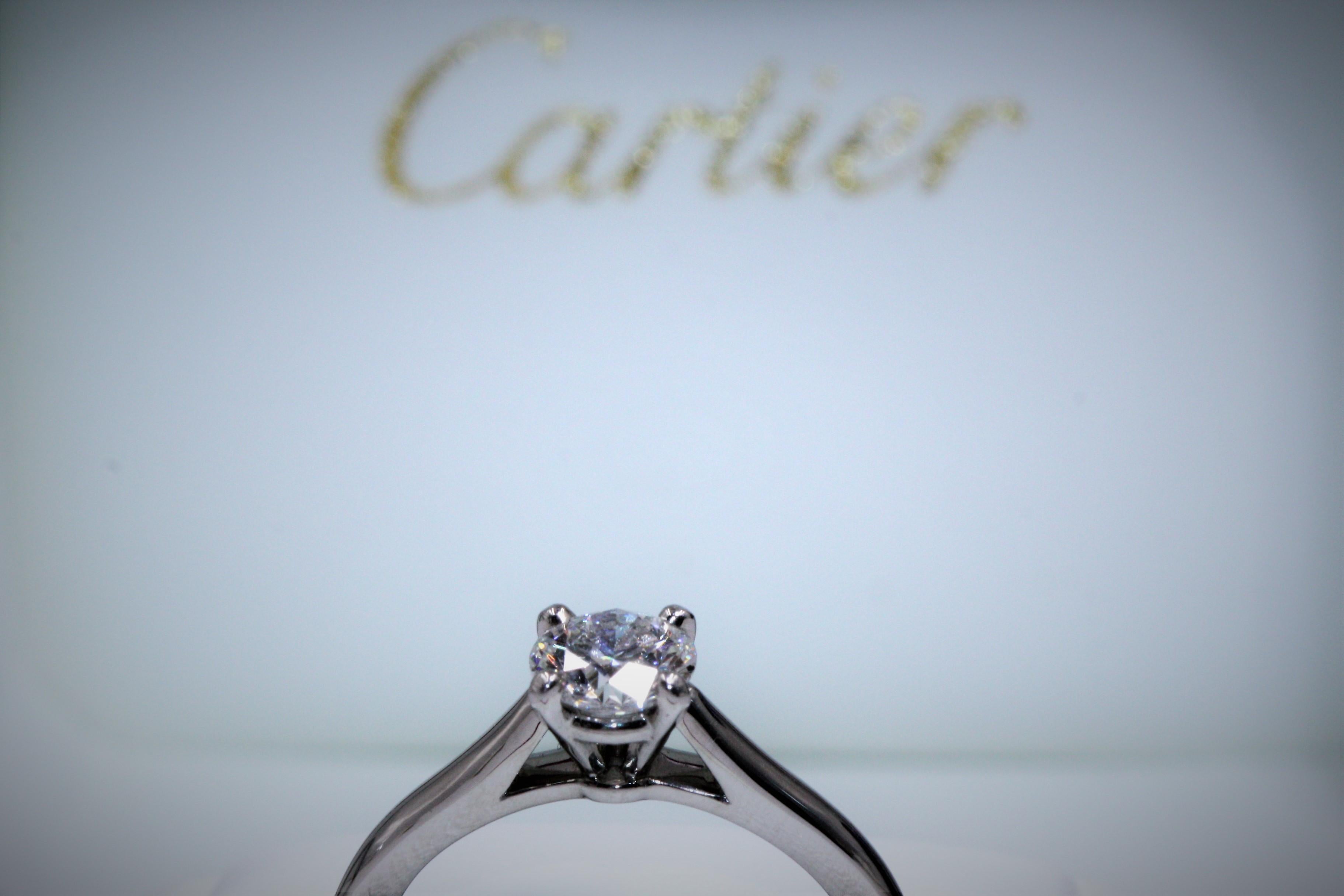 Cartier 1895 Solitaire Platinum Diamond Ring, 0.7 Carat VVS1 E For Sale 1